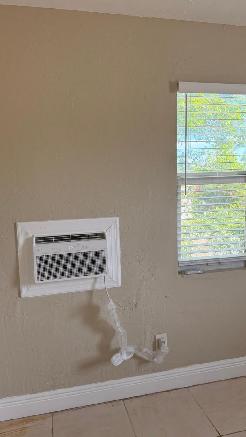 752 Martin Luther King Junior Boulevard, Unit Apt 5, Riviera Beach, FL 33404 Photo