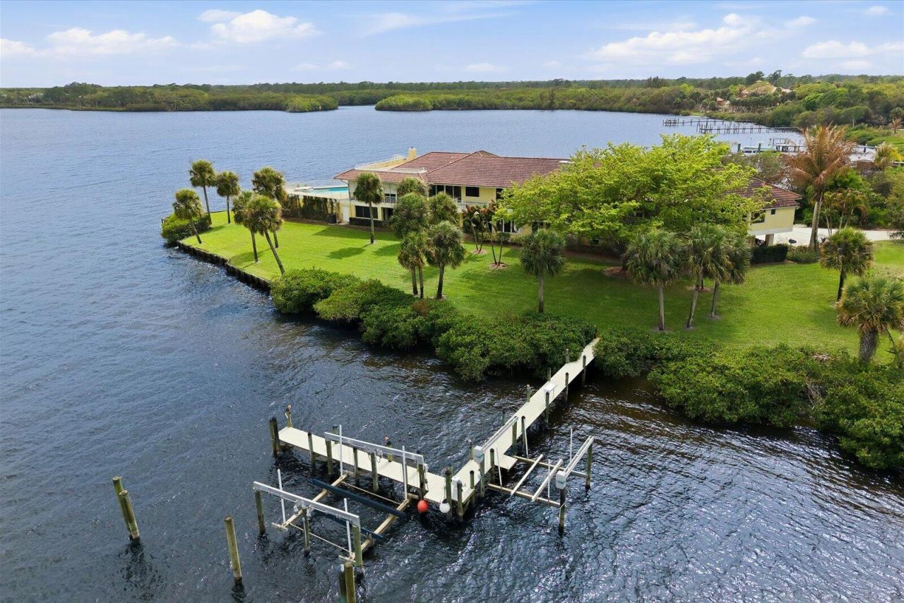 12198 SE Riverbend Lane, Port Saint Lucie, FL 34984 Photo