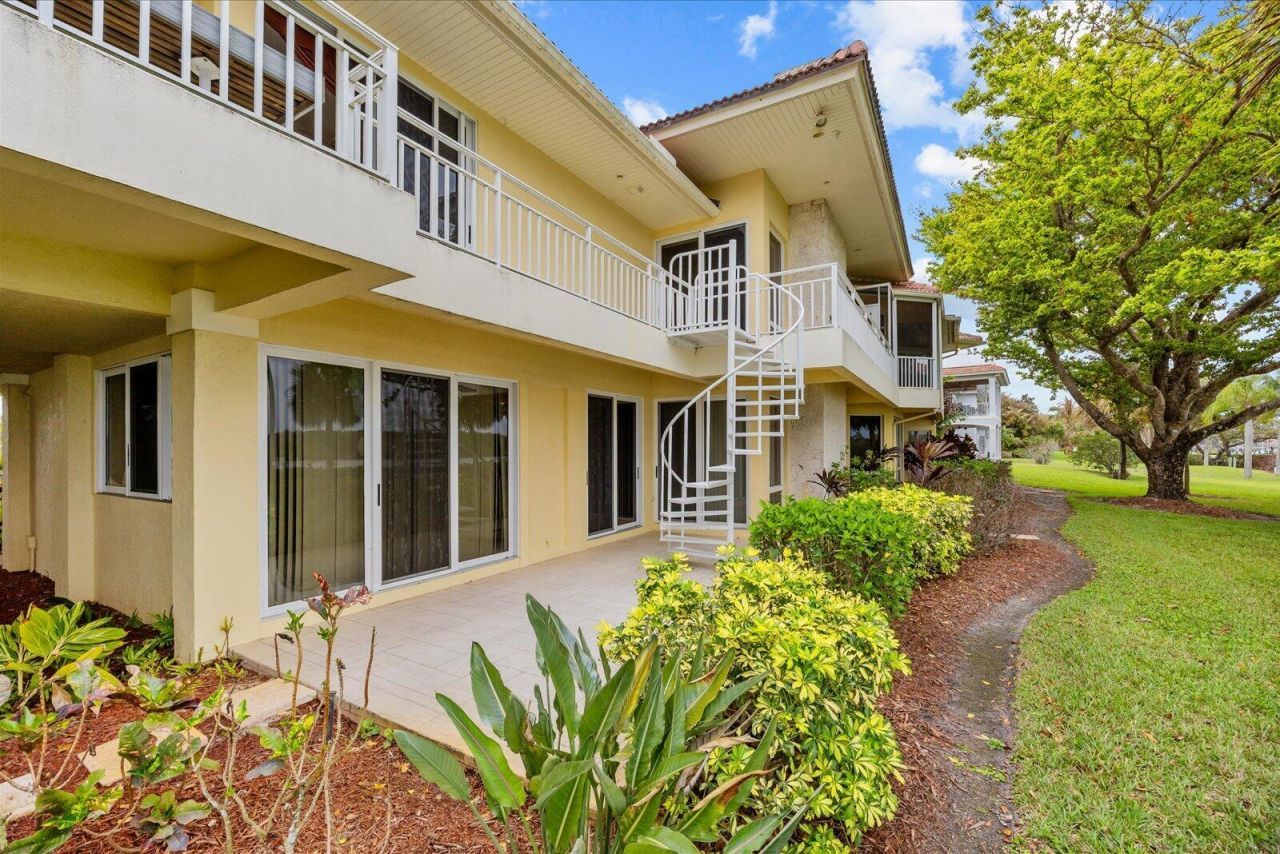 12198 SE Riverbend Lane, Port Saint Lucie, FL 34984 Photo