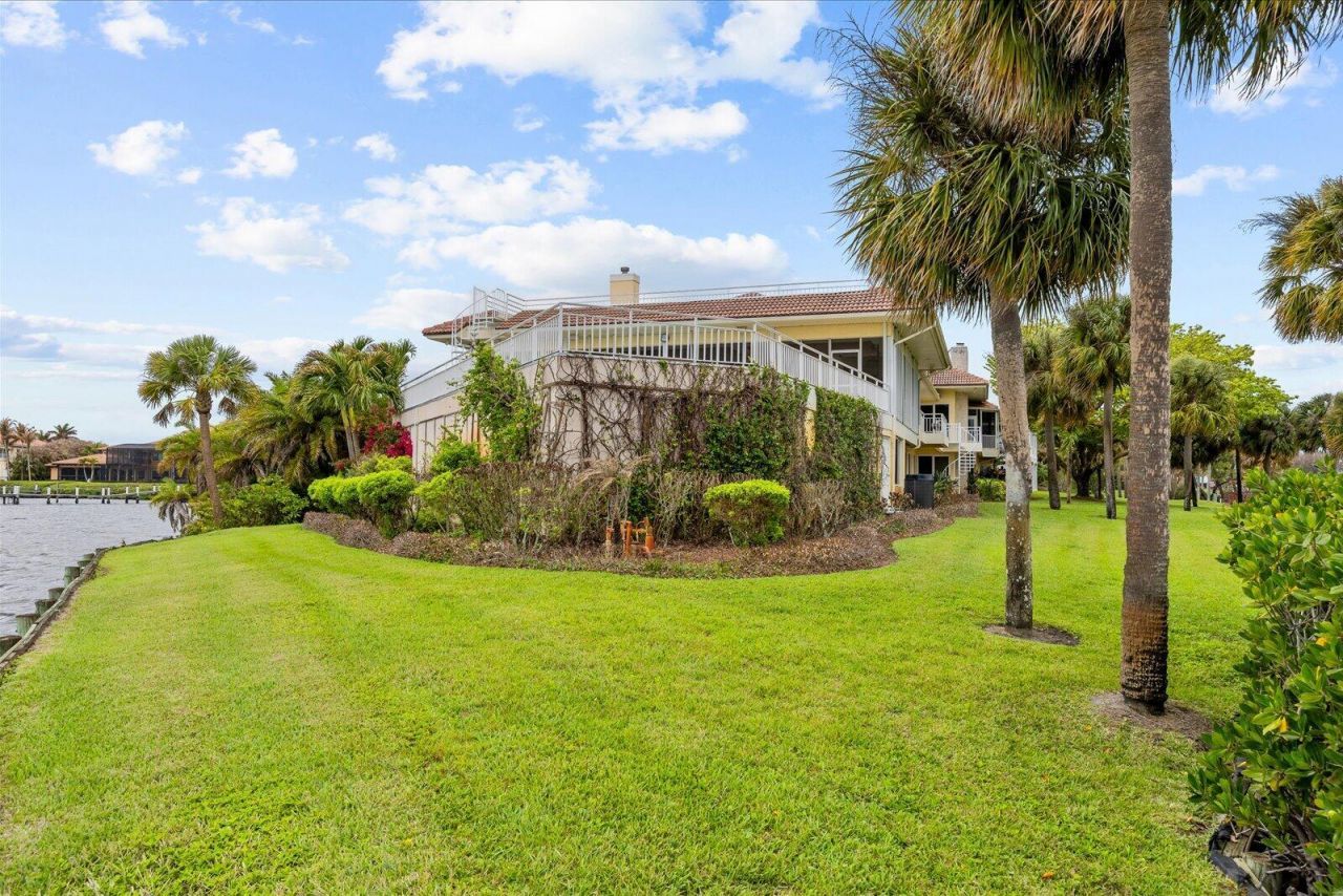 12198 SE Riverbend Lane, Port Saint Lucie, FL 34984 Photo