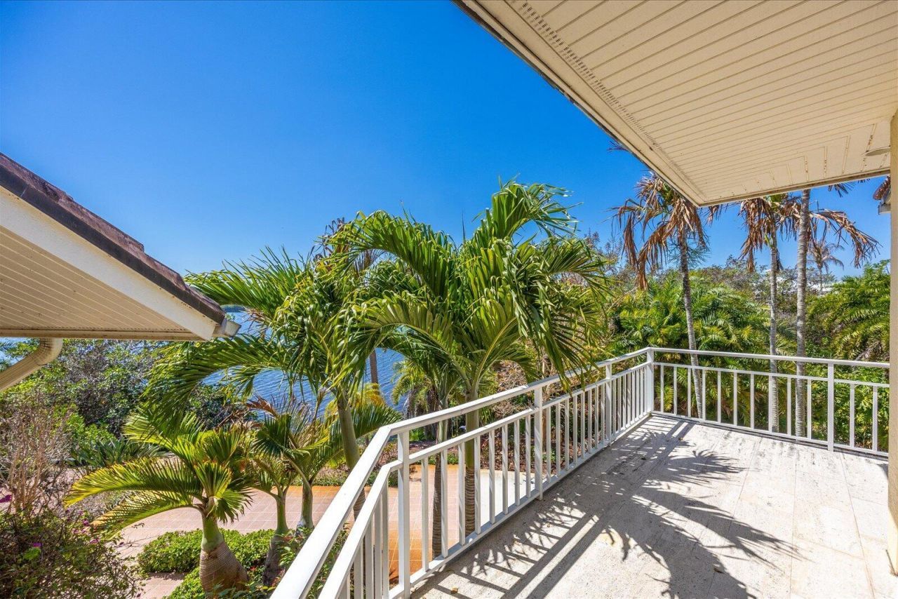 12198 SE Riverbend Lane, Port Saint Lucie, FL 34984 Photo