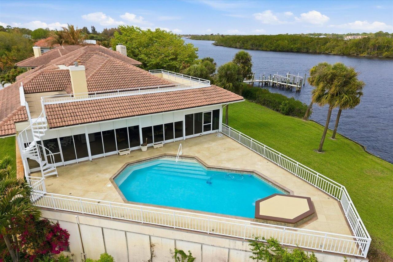 12198 SE Riverbend Lane, Port Saint Lucie, FL 34984 Photo