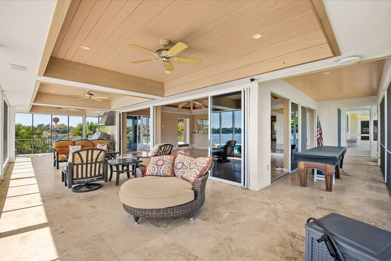 12198 SE Riverbend Lane, Port Saint Lucie, FL 34984 Photo