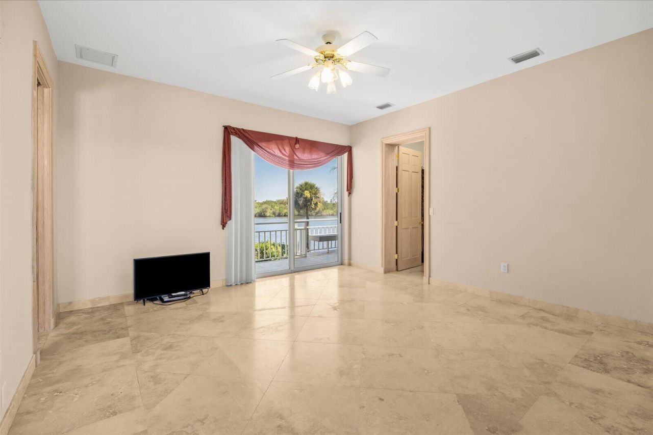 12198 SE Riverbend Lane, Port Saint Lucie, FL 34984 Photo