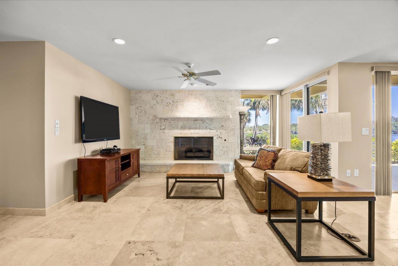 12198 SE Riverbend Lane, Port Saint Lucie, FL 34984 Photo