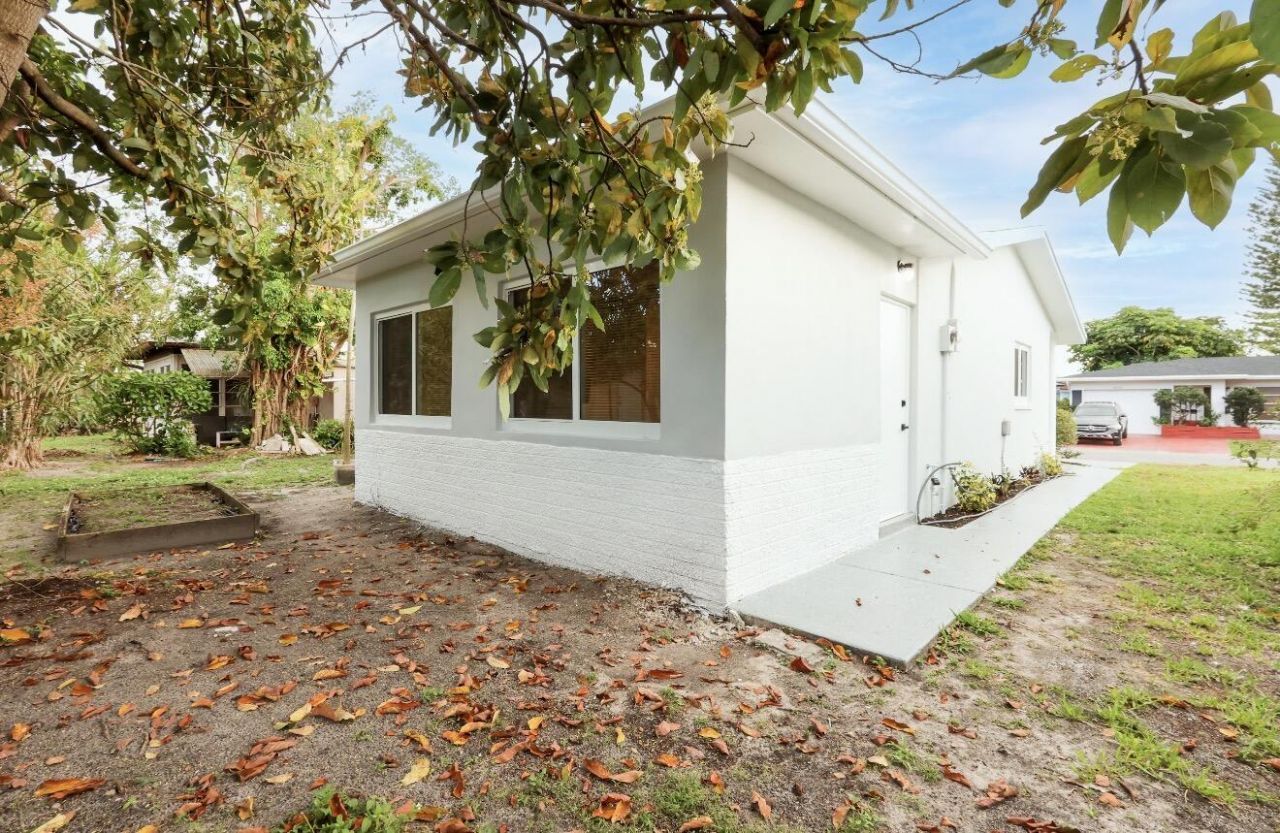 6717 NW 60th Street, Tamarac, FL 33321 Photo