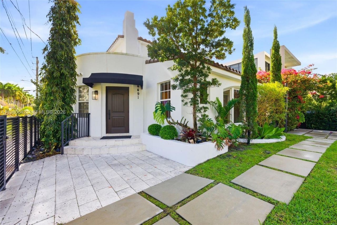 4491 Prairie Ave, Miami Beach, FL 33140 Photo