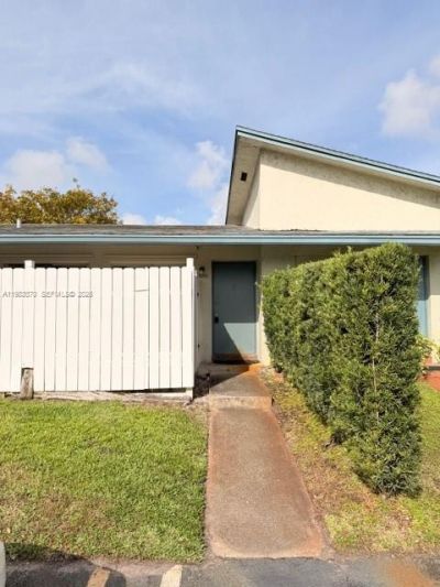 3000 NW 5th Ter , Unit 106, Pompano Beach, FL 33064 Photo