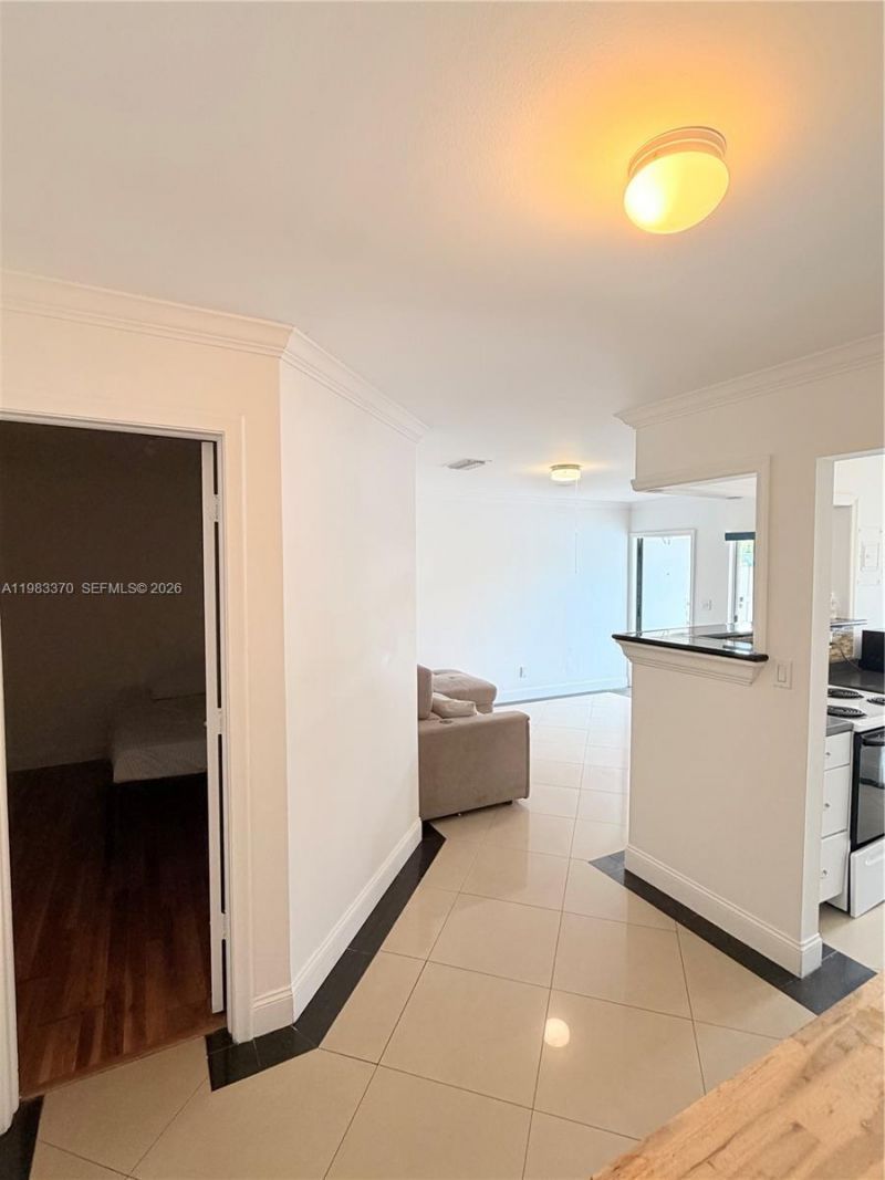 3000 NW 5th Ter , Unit 106, Pompano Beach, FL 33064 Photo