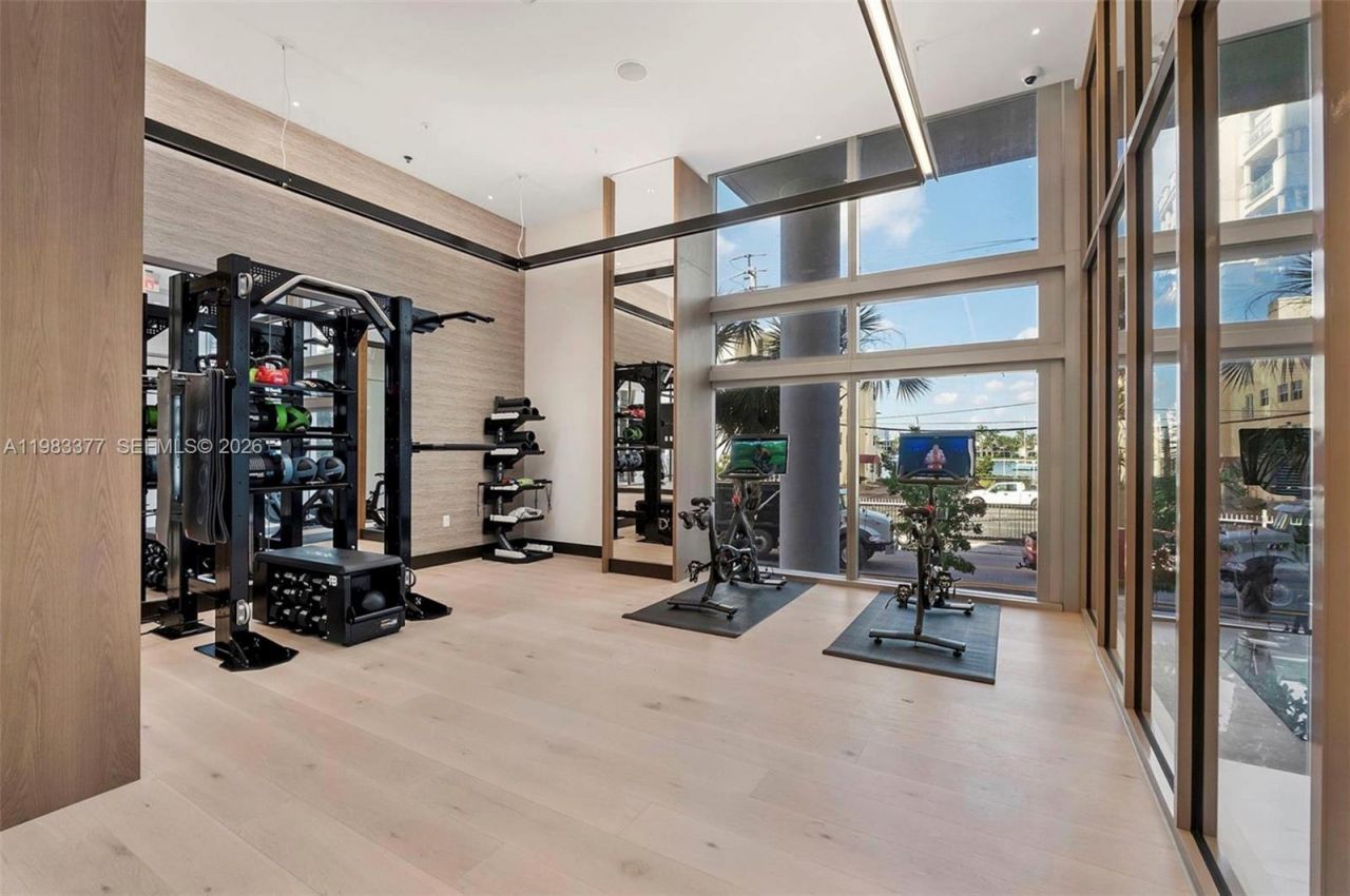 153 N Seabreeze Blvd , Unit 703, Fort Lauderdale, FL 33304 Photo