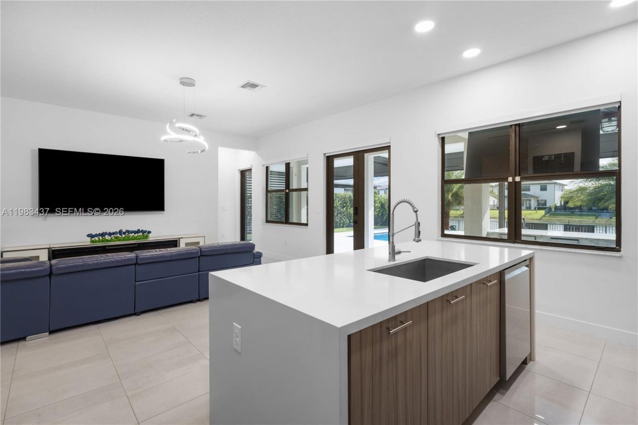 4335 SW 174th Ave , Miramar, FL 33029 Photo