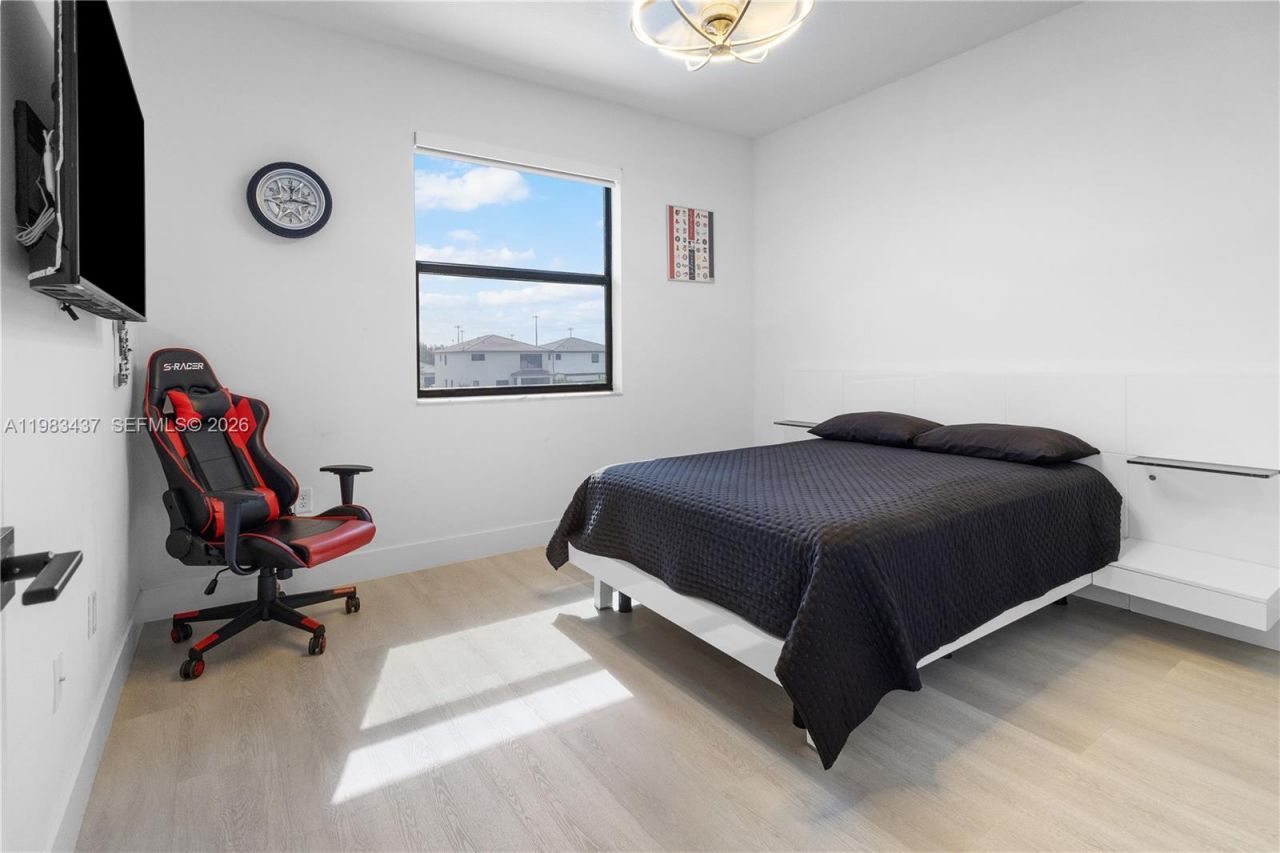 4335 SW 174th Ave , Miramar, FL 33029 Photo