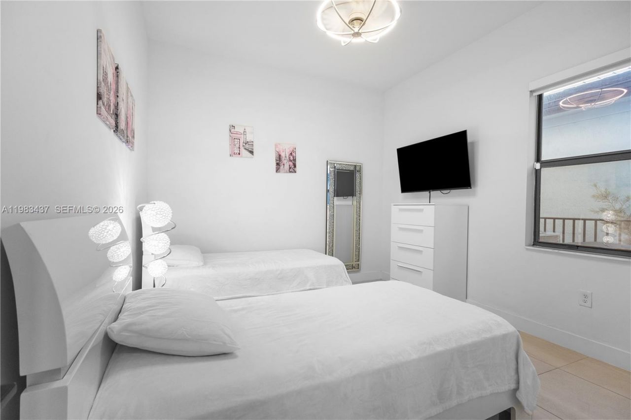 4335 SW 174th Ave , Miramar, FL 33029 Photo