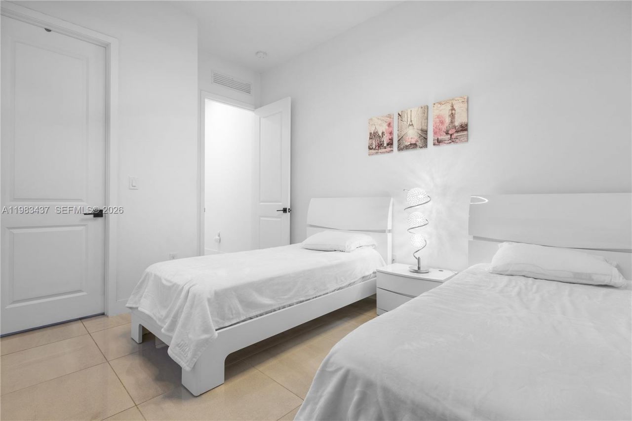 4335 SW 174th Ave , Miramar, FL 33029 Photo