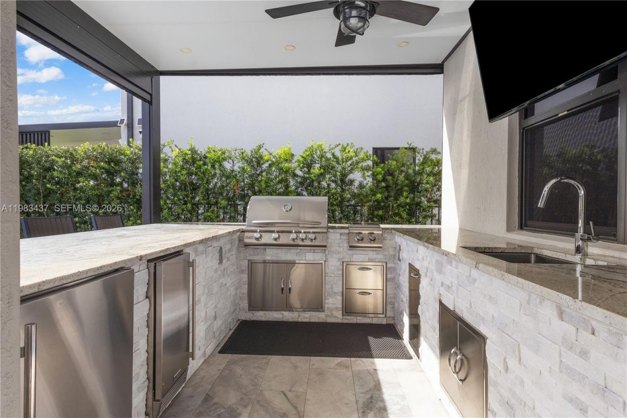 4335 SW 174th Ave , Miramar, FL 33029 Photo