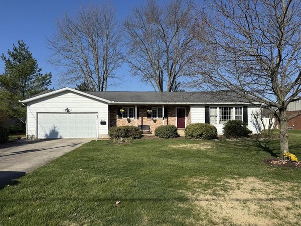 616 N Henry Street, Crestline, OH 44827