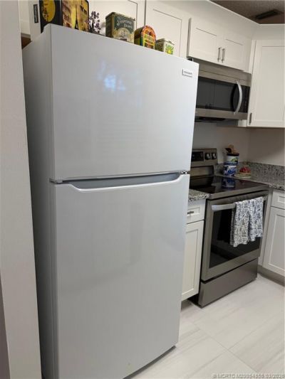 1225 NW 21st Street, Unit 7-705, Stuart, FL 34994 Photo
