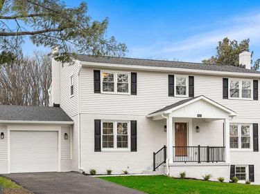 437 GLYNDON STREET NE, VIENNA, VA 22180