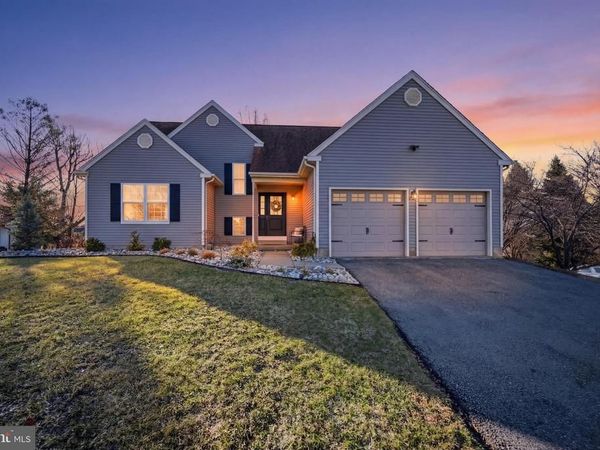 3220 CARBON STREET , WHITEHALL, PA 18052