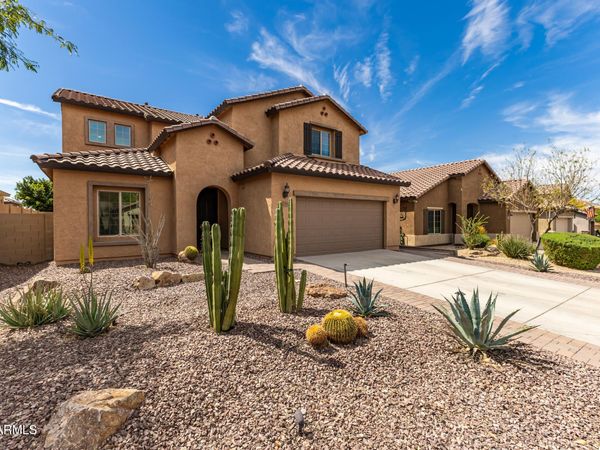 10747 W Rowel Road W, Peoria, AZ 85383
