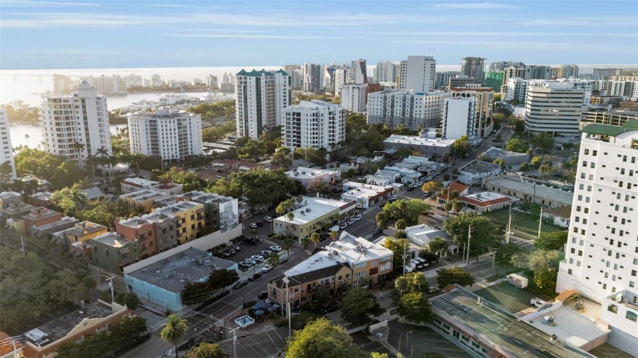 530 S Orange Avenue , Sarasota, FL 34236 Photo