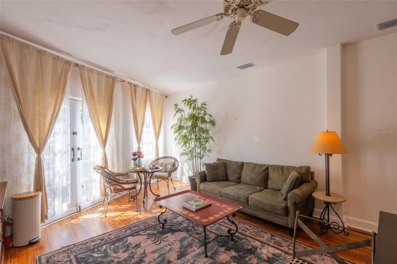 530 S Orange Avenue , Sarasota, FL 34236 Photo