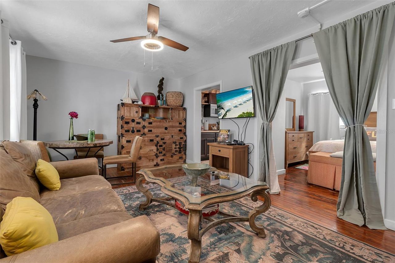 530 S Orange Avenue , Sarasota, FL 34236 Photo