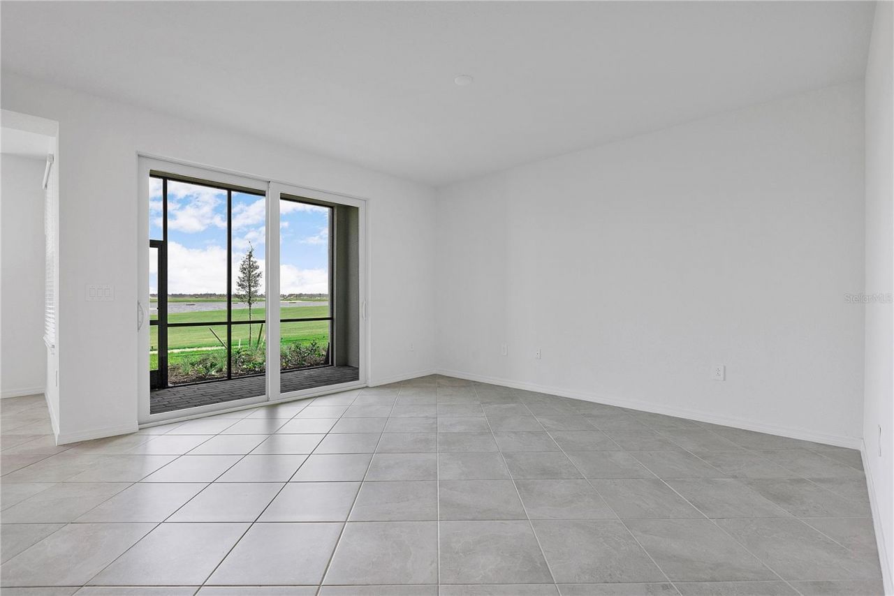 15265 Green Acres Avenue, Unit 214, Punta Gorda, FL 33982 Photo