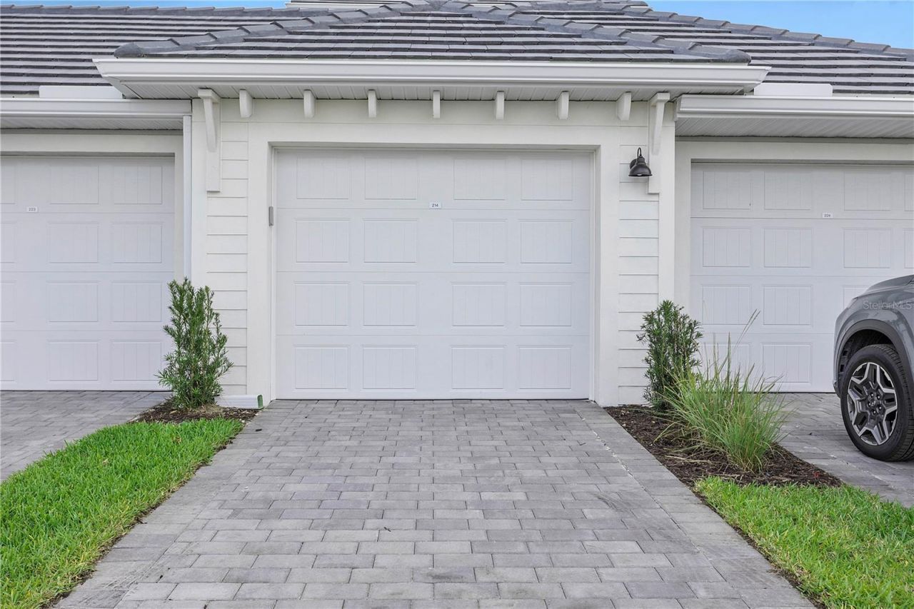 15265 Green Acres Avenue, Unit 214, Punta Gorda, FL 33982 Photo