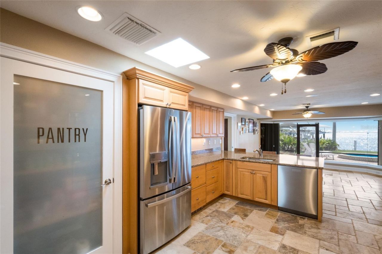 90 Buccaneer Bend, Placida, FL 33946 Photo