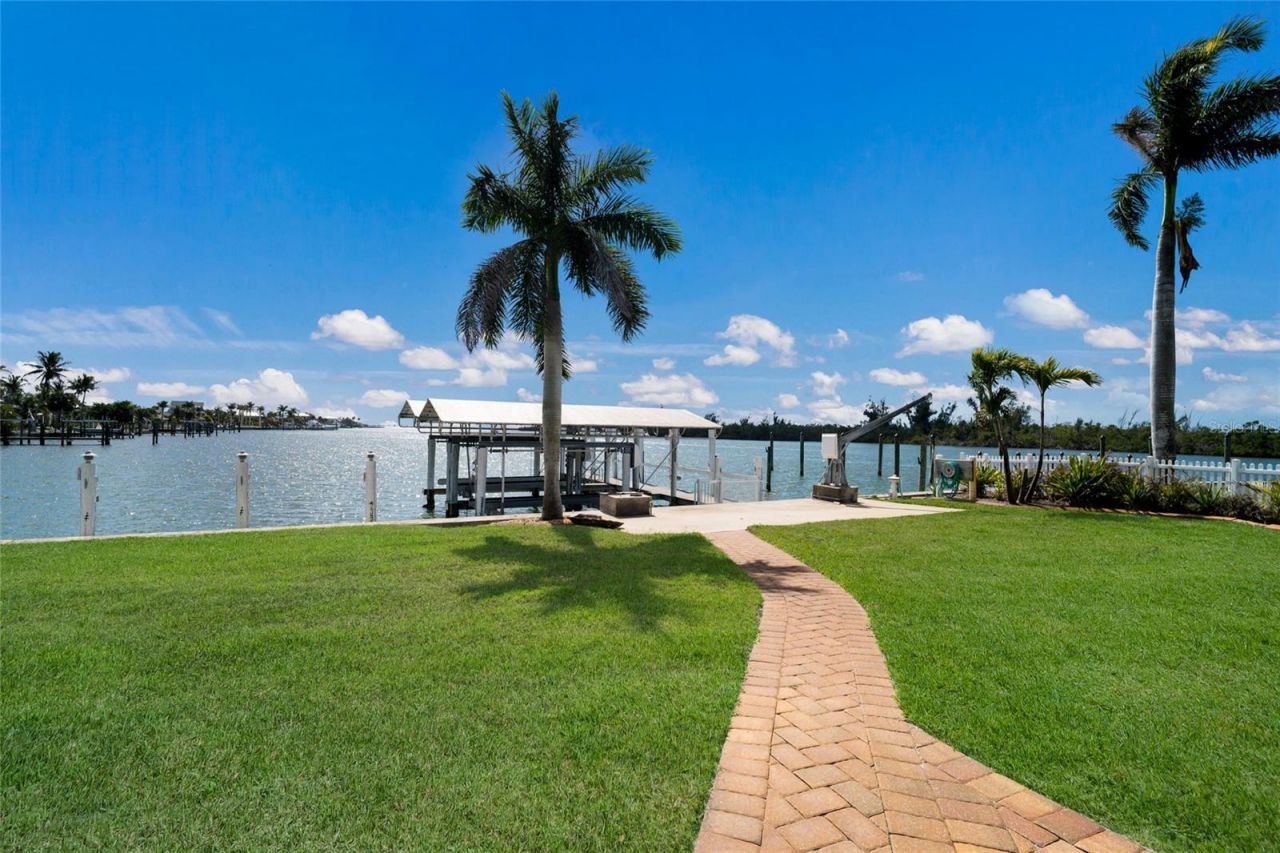 90 Buccaneer Bend, Placida, FL 33946 Photo