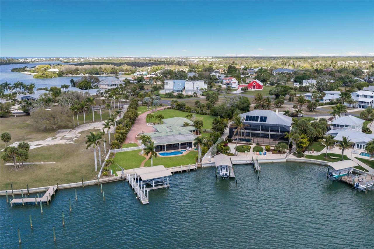 90 Buccaneer Bend, Placida, FL 33946 Photo