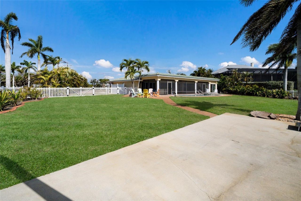 90 Buccaneer Bend, Placida, FL 33946 Photo