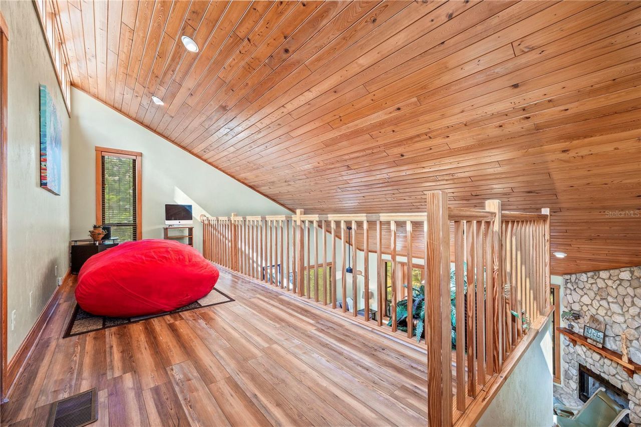 1376 Riverside Avenue , Fort White, FL 32038 Photo