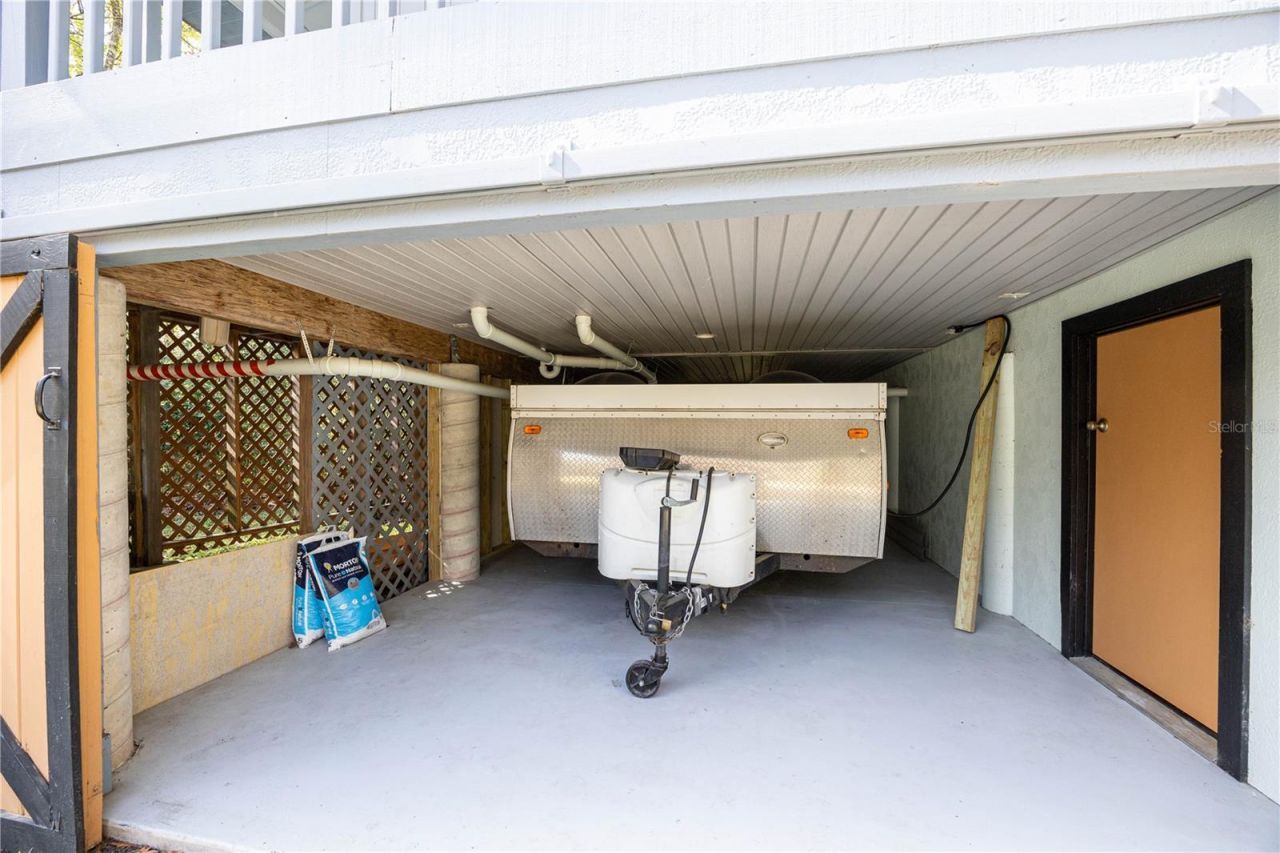 1376 Riverside Avenue , Fort White, FL 32038 Photo