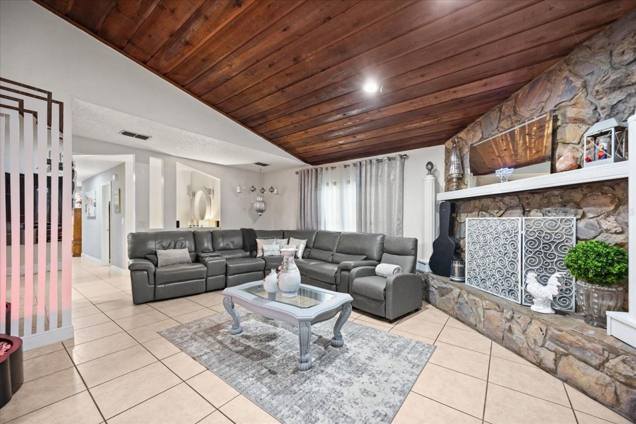 2270 Old Hickory Tree Road, Saint Cloud, FL 34772 Photo