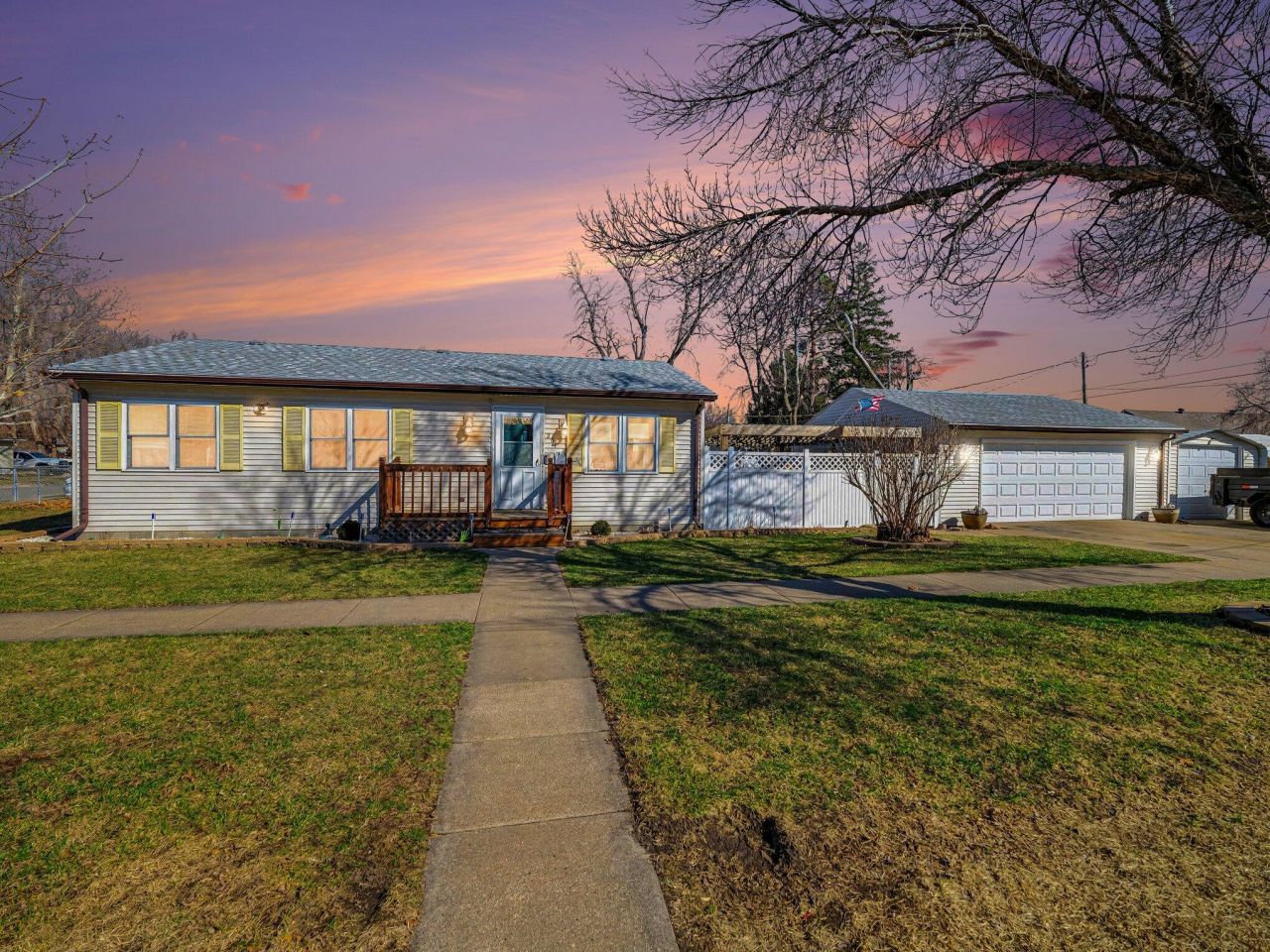 201 S 18th Street, Council Bluffs, IA 51501 Main Photo