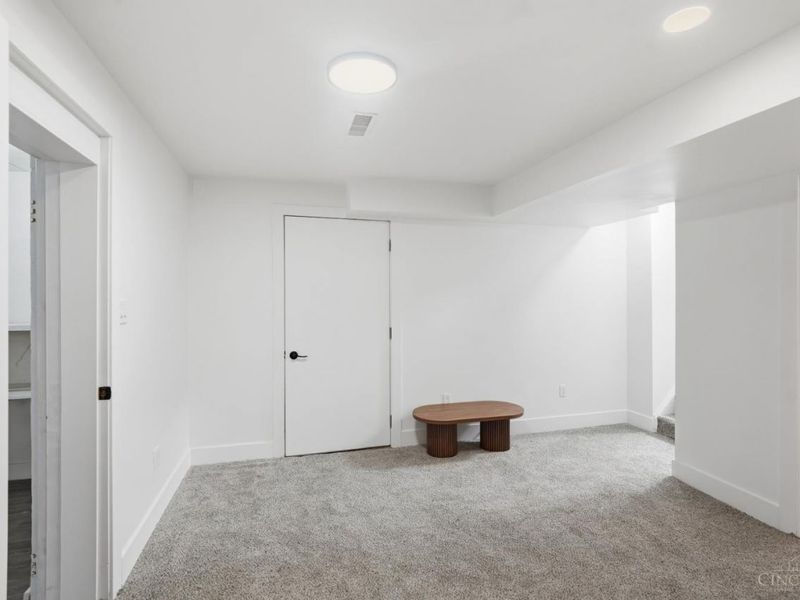 5869 Weston Court, Green Township, OH 45248 Photo 26