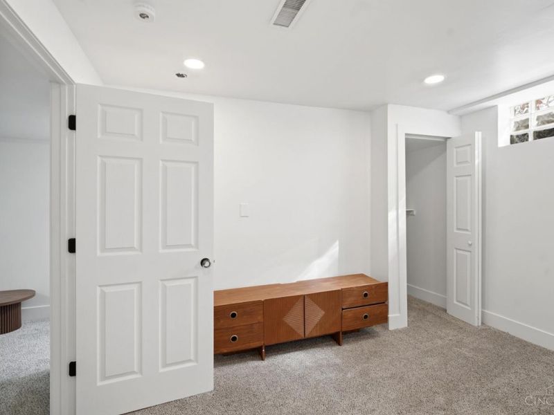 5869 Weston Court, Green Township, OH 45248 Photo 32