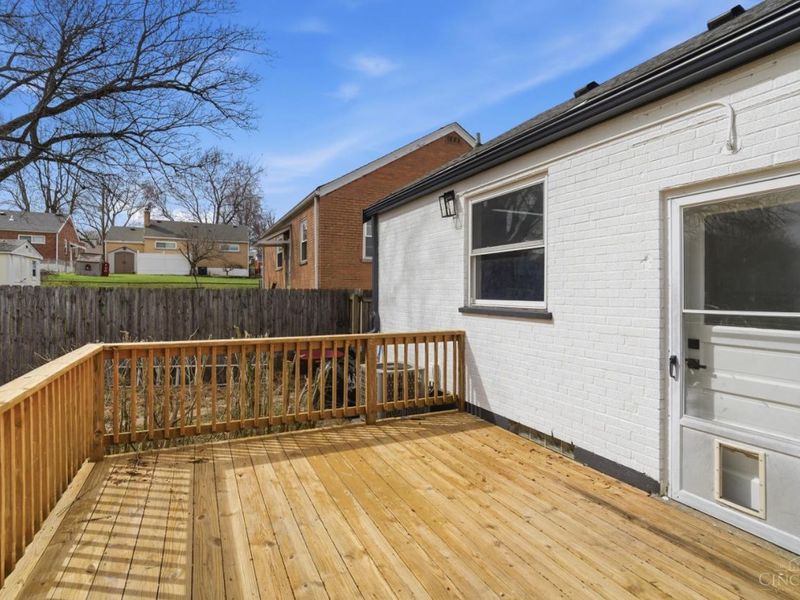 5869 Weston Court, Green Township, OH 45248 Photo 46