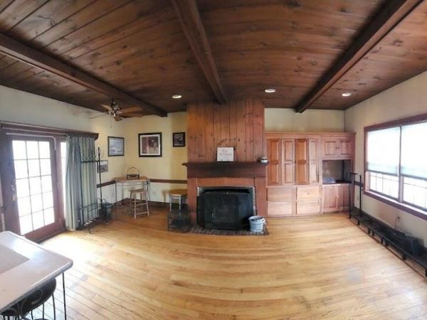 12 Schoolhouse Lane, Hampden, ME 04444