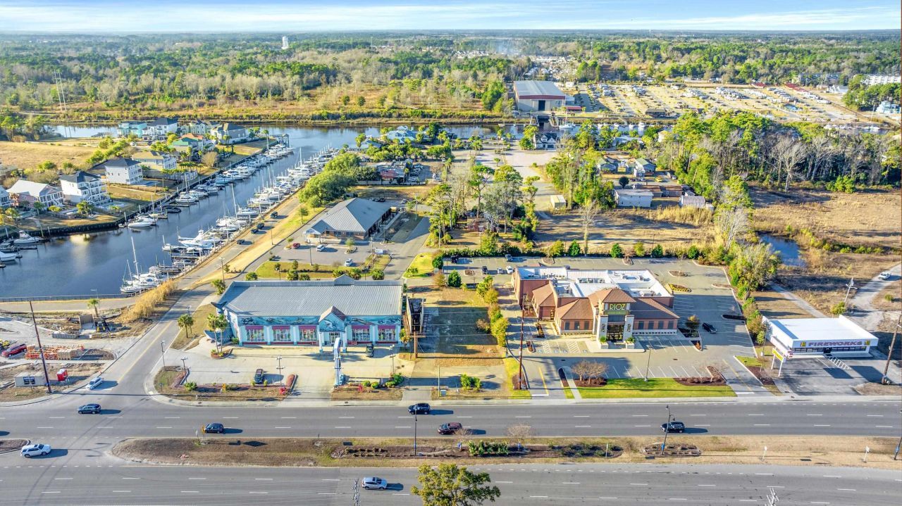 1309 Highway 17 North Photo 13