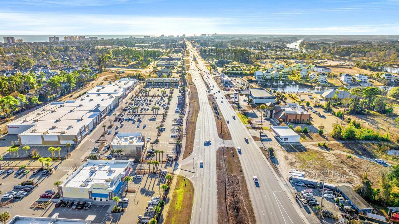 1309 Highway 17 North Photo 17