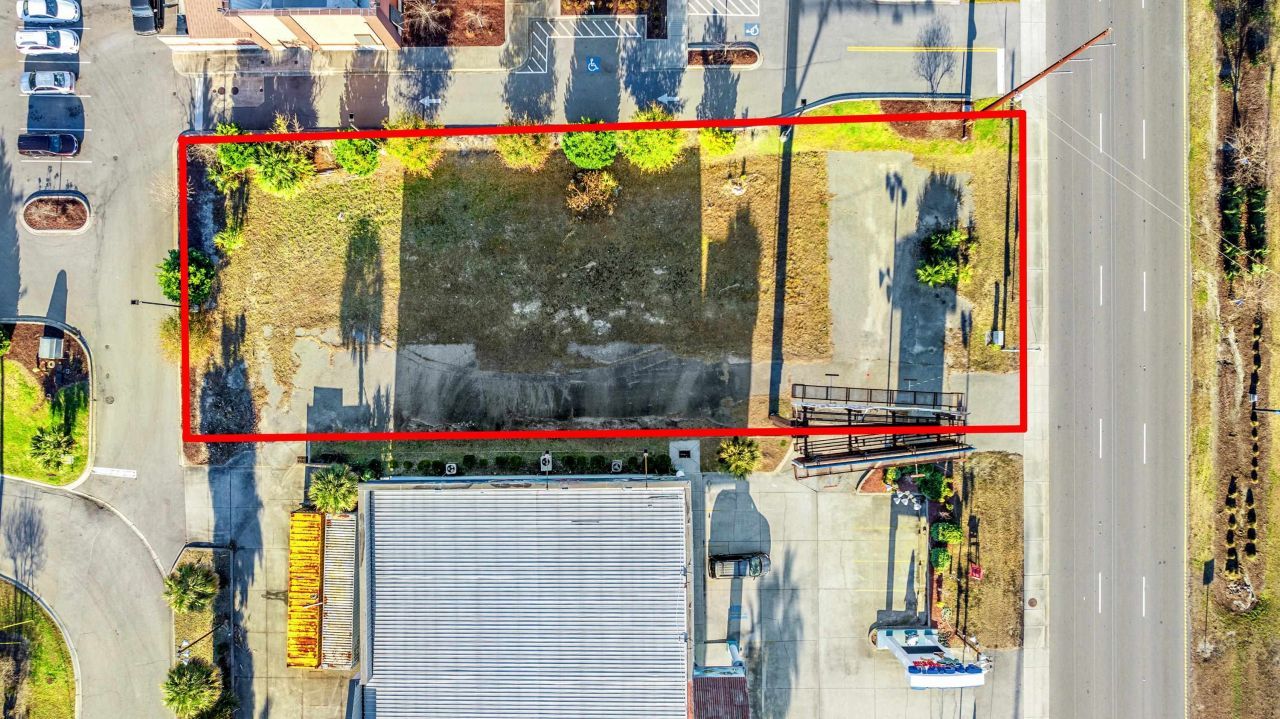 1309 Highway 17 North Photo 9