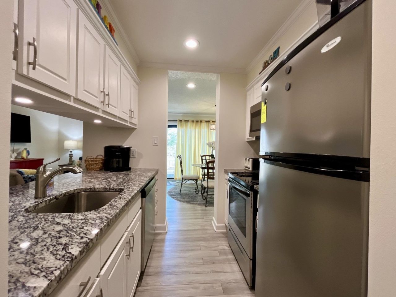 9661 Shore Dr.  Photo 10