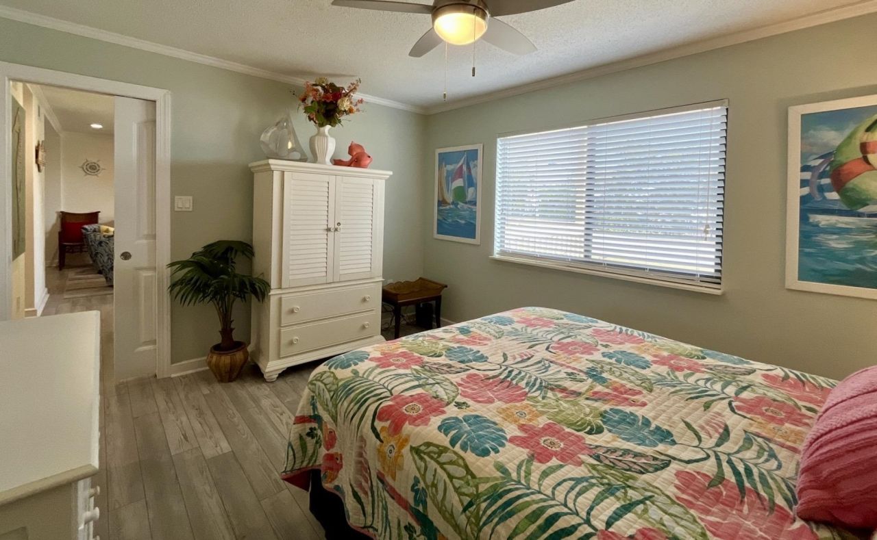 9661 Shore Dr.  Photo 17