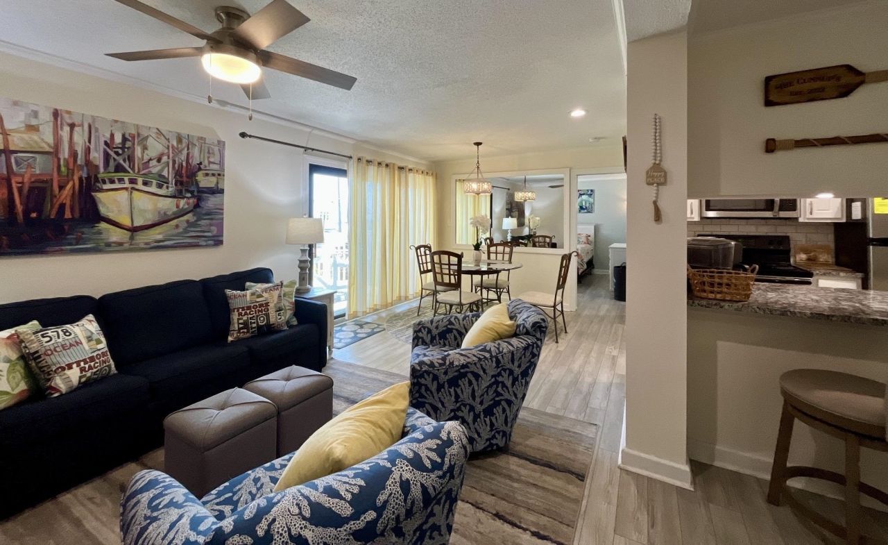 9661 Shore Dr.  Photo 4