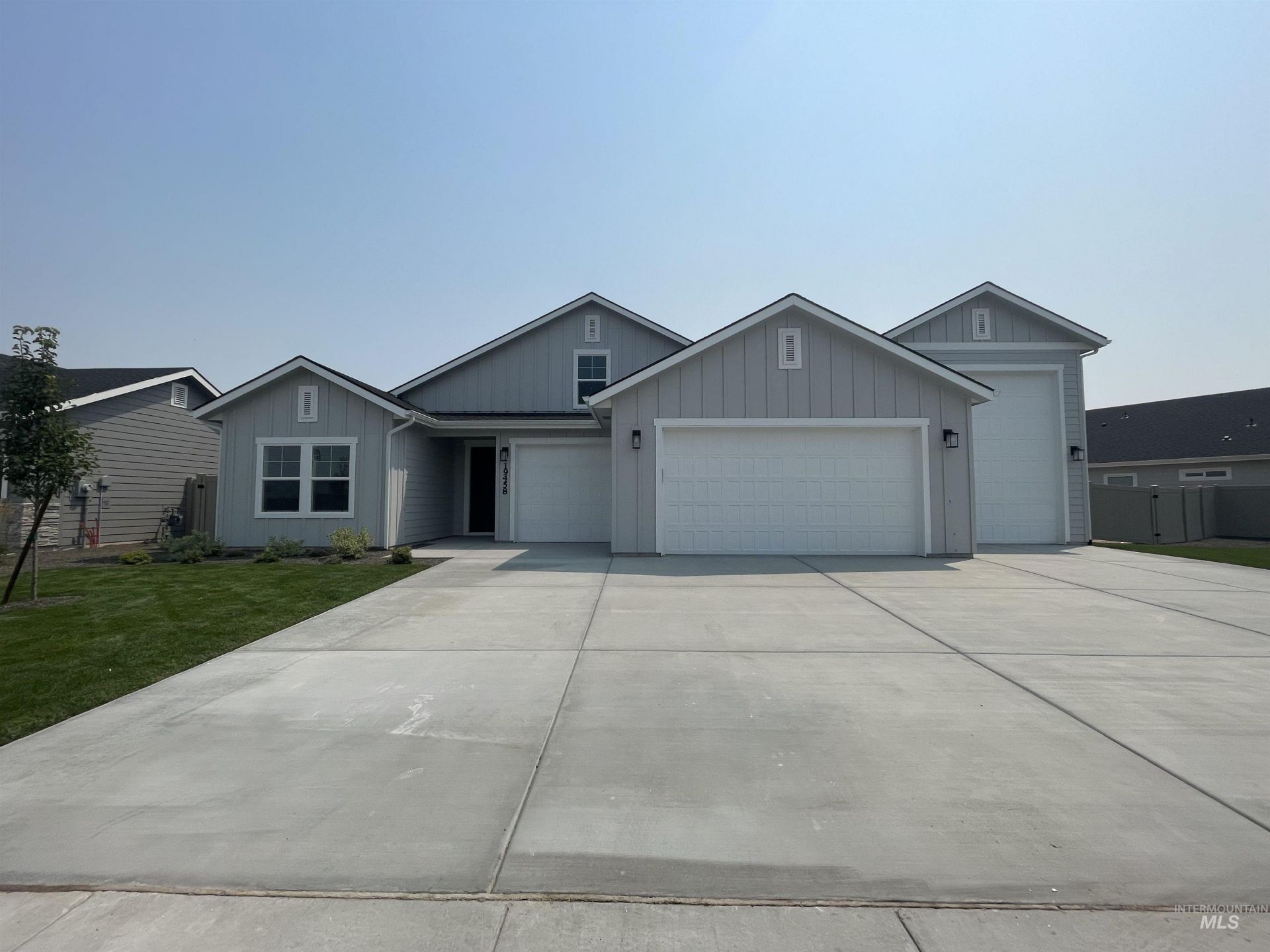 19458 Snowyside Way, Caldwell, ID 83605 Main Photo