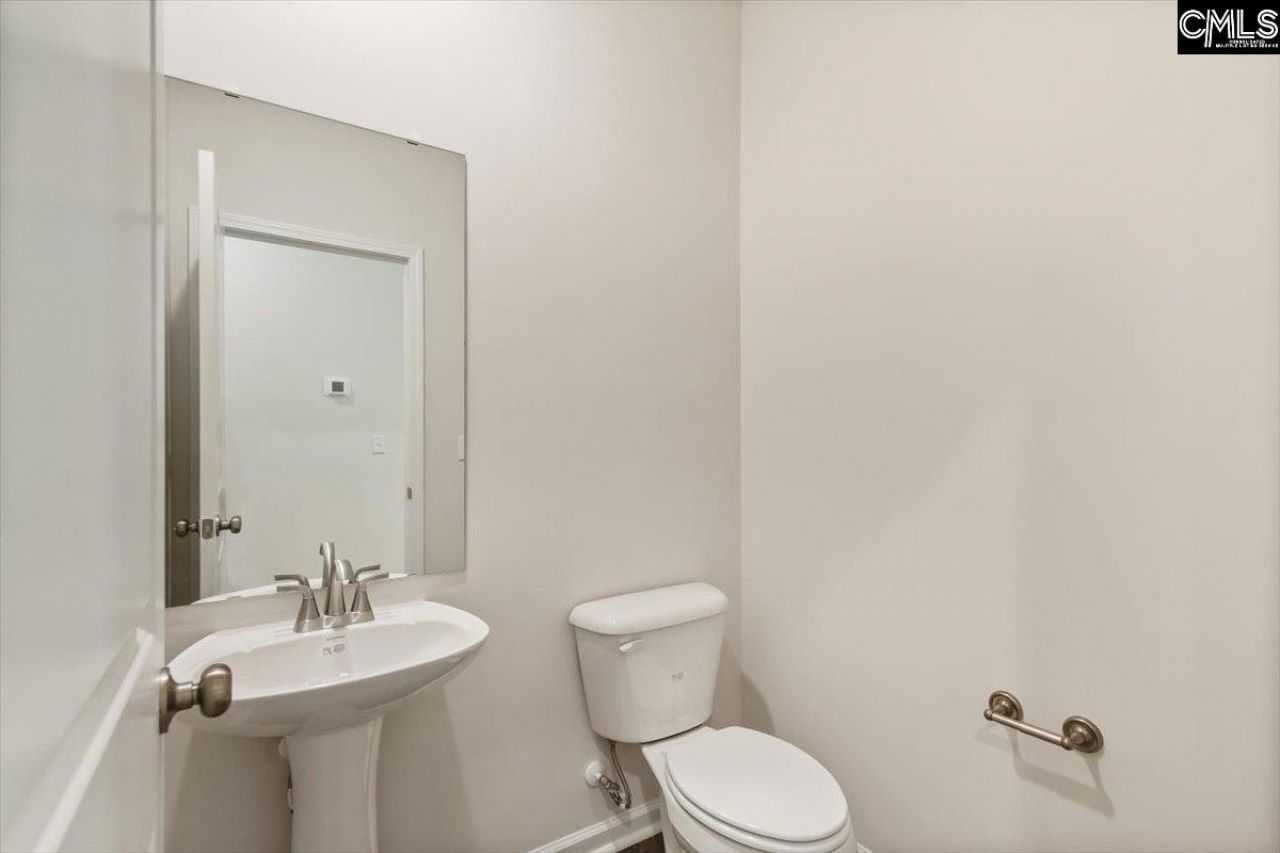 515 Blue Jay Way Photo 33