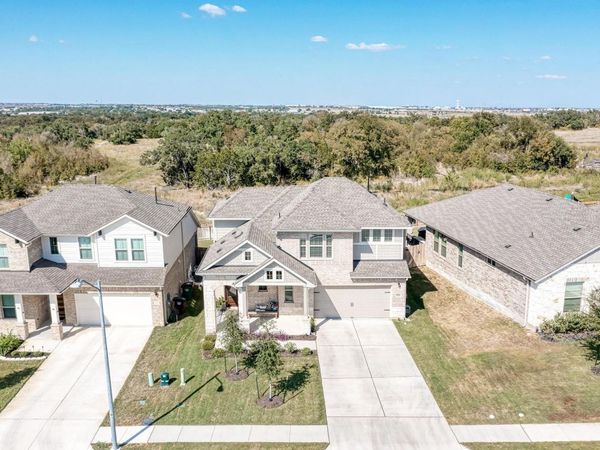 521 Elm Green ST, Hutto, TX 78634